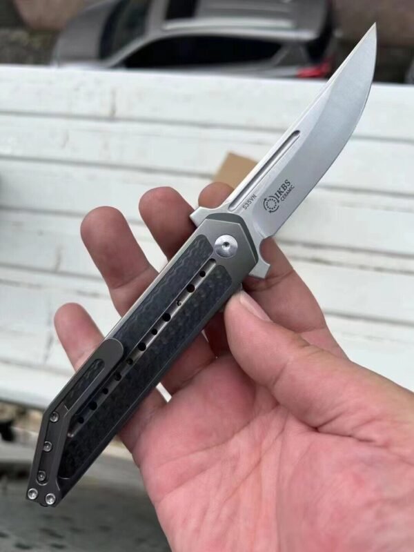 Tod-berg titanium alloy carbon fiber bearing quick-opening folding knife S35VN blade material - Image 10