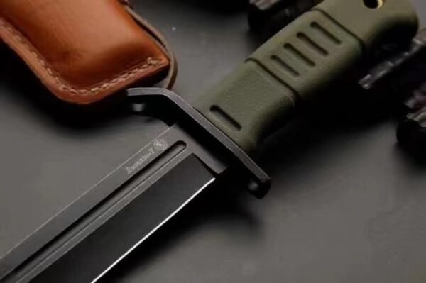 Russian KIZLYAR outdoor portable knife with Black chromium anti-reflective coatingK sheath - Image 7