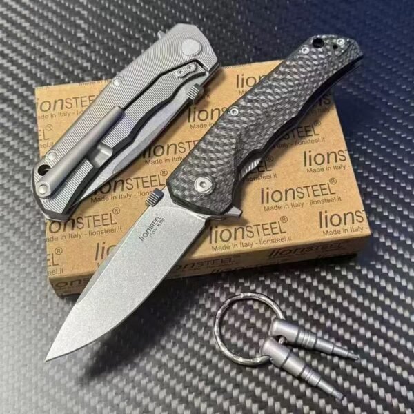 Steel Lion Titanium Folding Knife - M390 Stonewashed Blade Titanium/Carbon Fiber Handle - Image 6