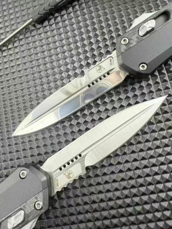 Snake God Carbon Fiber Mirror Automatic Knife - D2 Mirror Polished Blade - Image 3