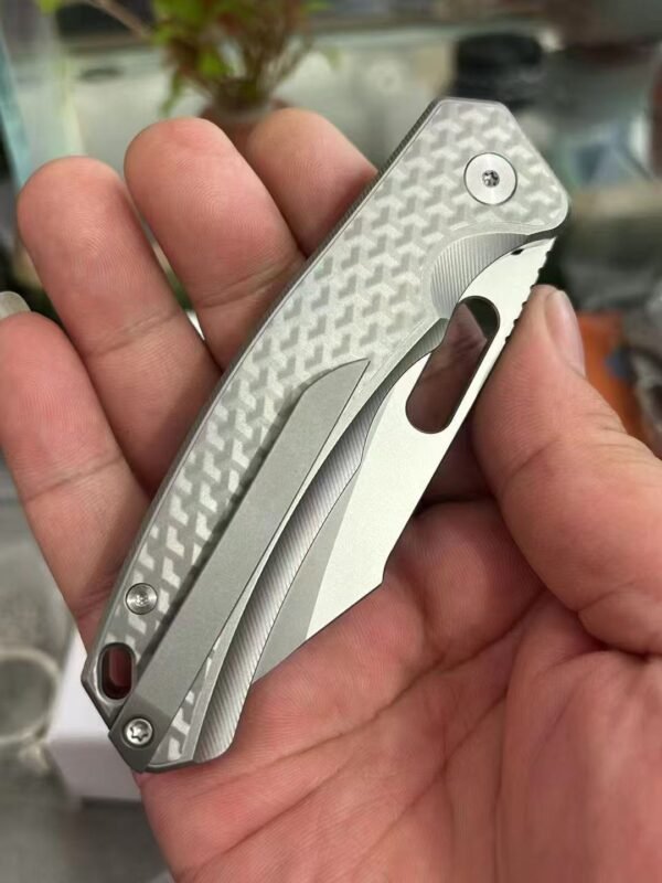 QK 002 button lock structure ceramic bearing system 14C28N nano-coated folding knife - Image 3