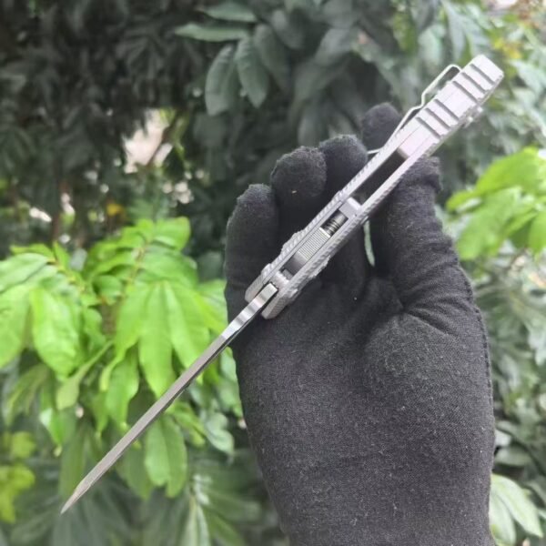 Microtech M390MK VG10 Malaysian Leather Steel MSI titanium Alloy version - Image 2