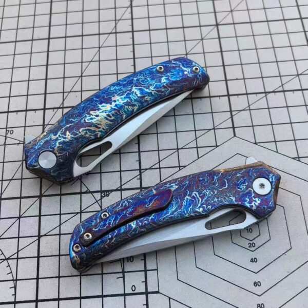 M390 steel 60HRC lightning pattern titanium alloy handle folding knife with satin finish - Image 2